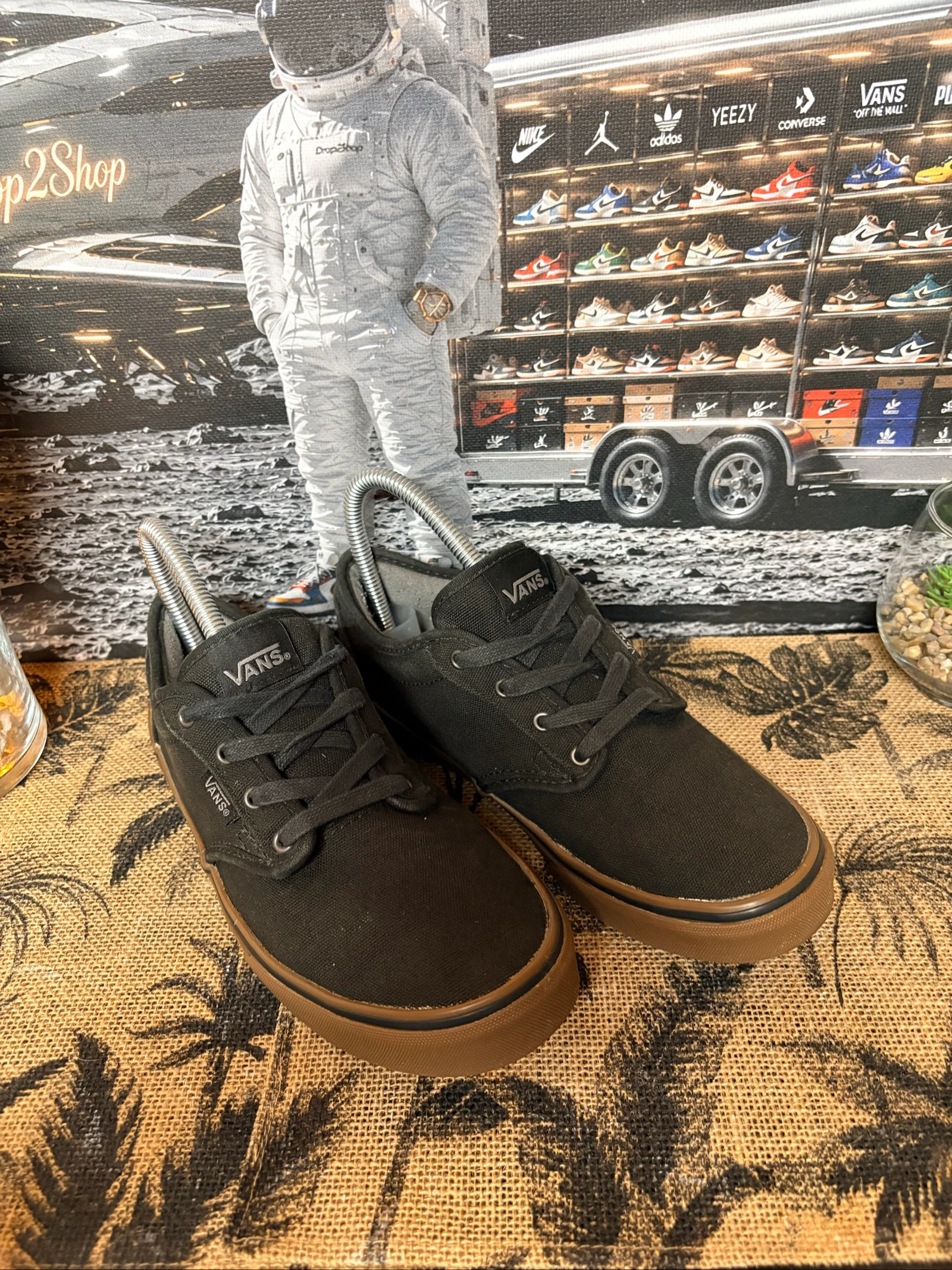 Vans 37 – photo 3